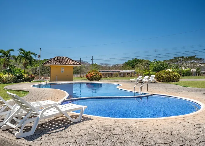 Vistas de Tamarindo 4 *